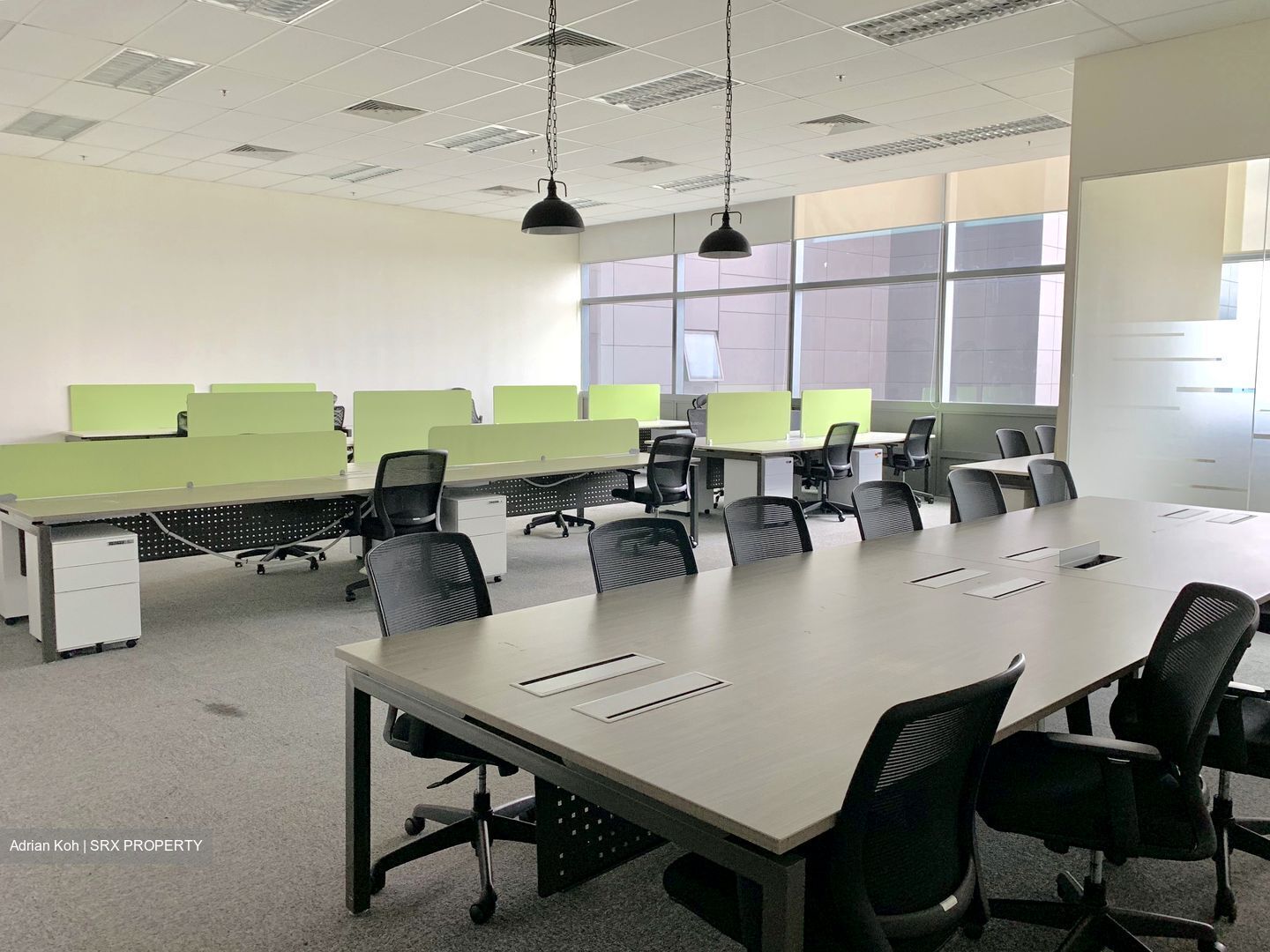 Aperia (D12), Office #412568101